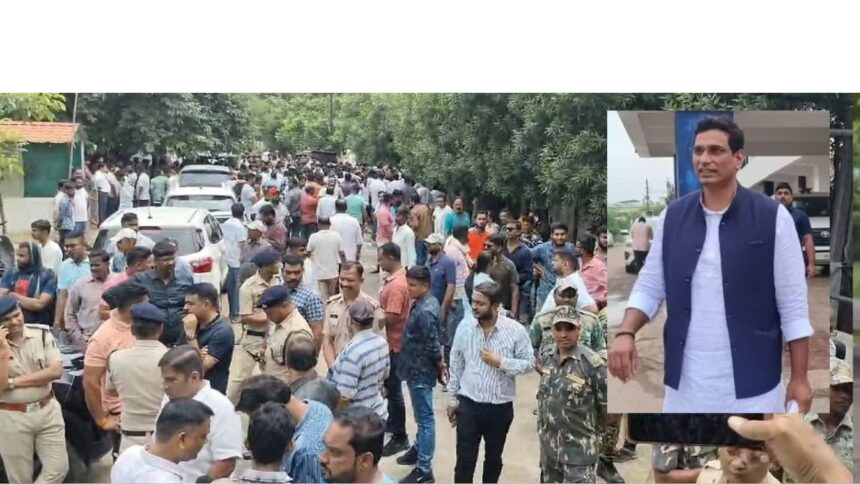 Bhilai MLA Devendra Yadav arrested, hundreds of supporters including PCC chief Baij gathered outside the bungalow