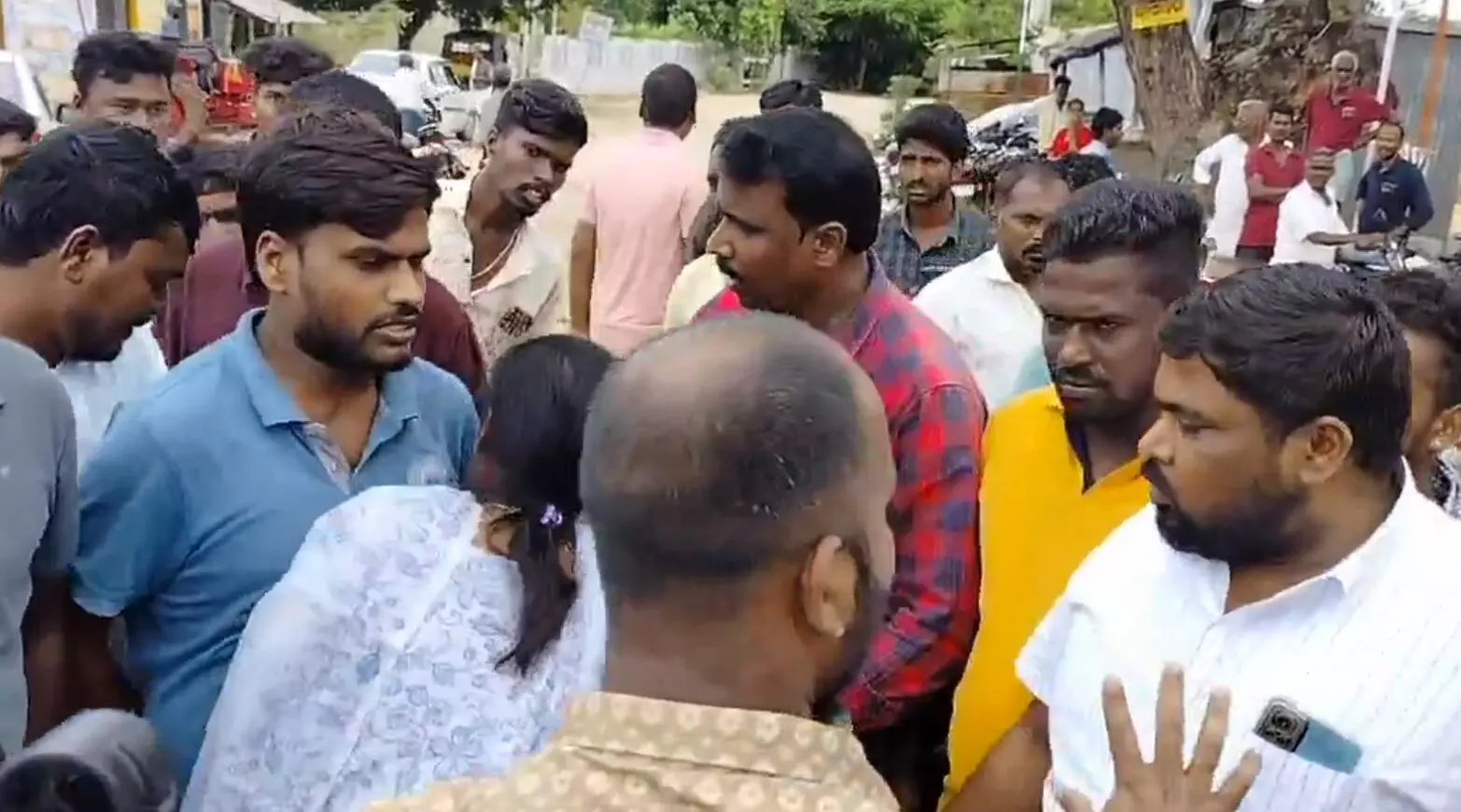 Attack on journalists, protest held at Rahul Gandhi’s residence