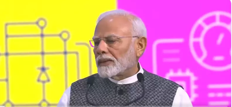 When the chips are down, you can bet on India!, says PM