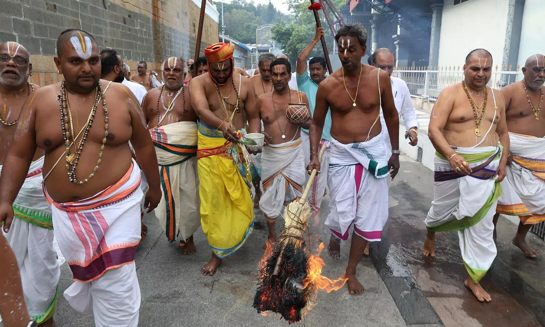 Santhi Homam at Tirumala Temple to Restore Sanctity of Laddu Prasadam and Naivedyam