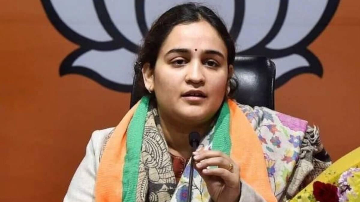 Had he been alive, SP would have merged with BJP’, Mulayam Singh Yadav’s daughter-in-law Aparna Yadav makes a big claim, know why she said this