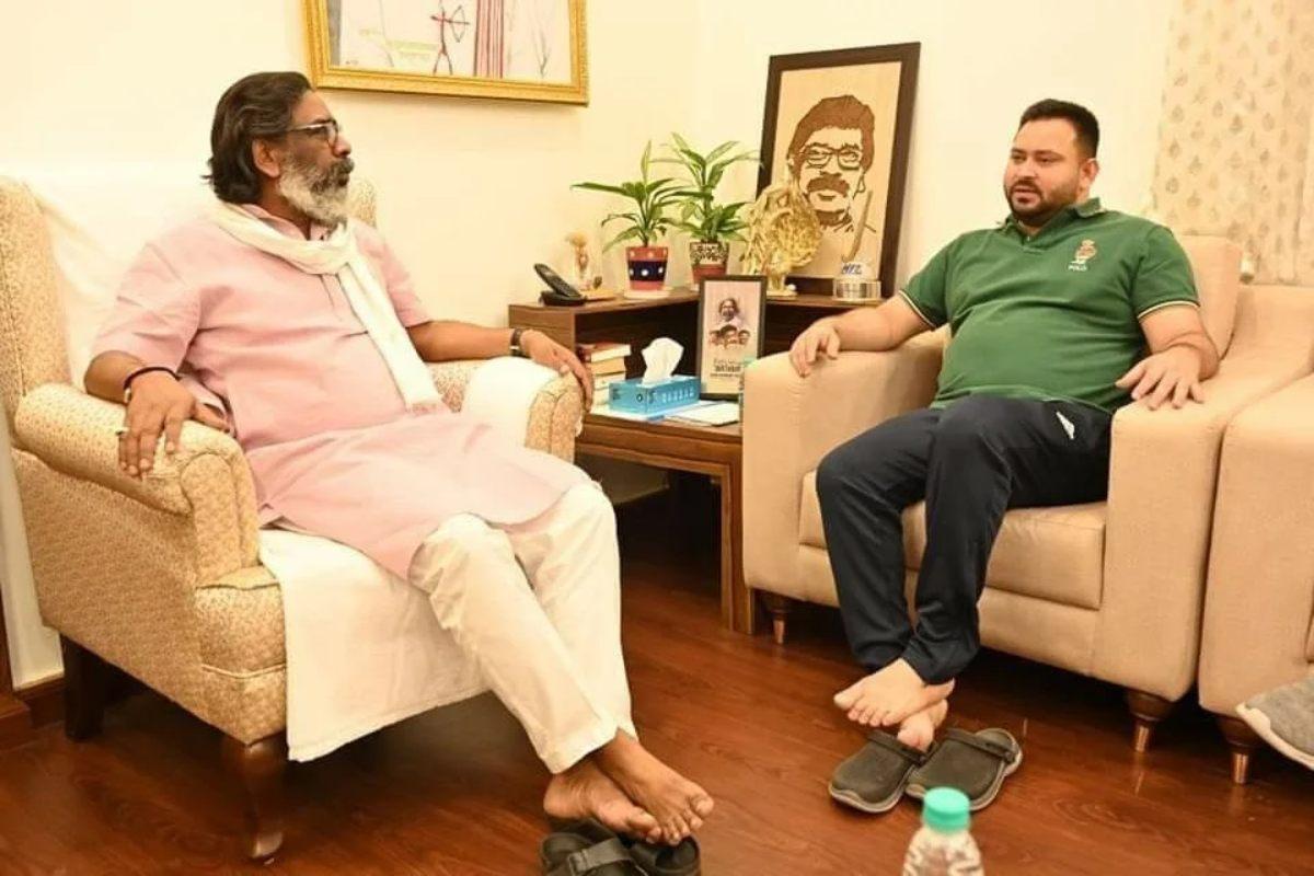 Big hole’ in India Alliance! Tejashwi Yadav is angry on getting less seats in Jharkhand, if the matter is not resolved today then he may be out of the alliance, the effect will be seen in Bihar elections too