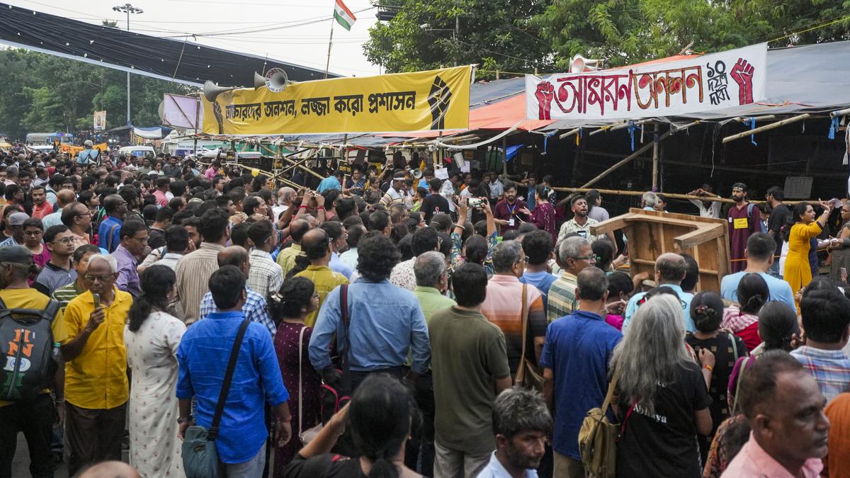 Kolkata doctor rape and murder: Junior doctors’ hunger strike enters ninth day, others on ‘symbolic fast’