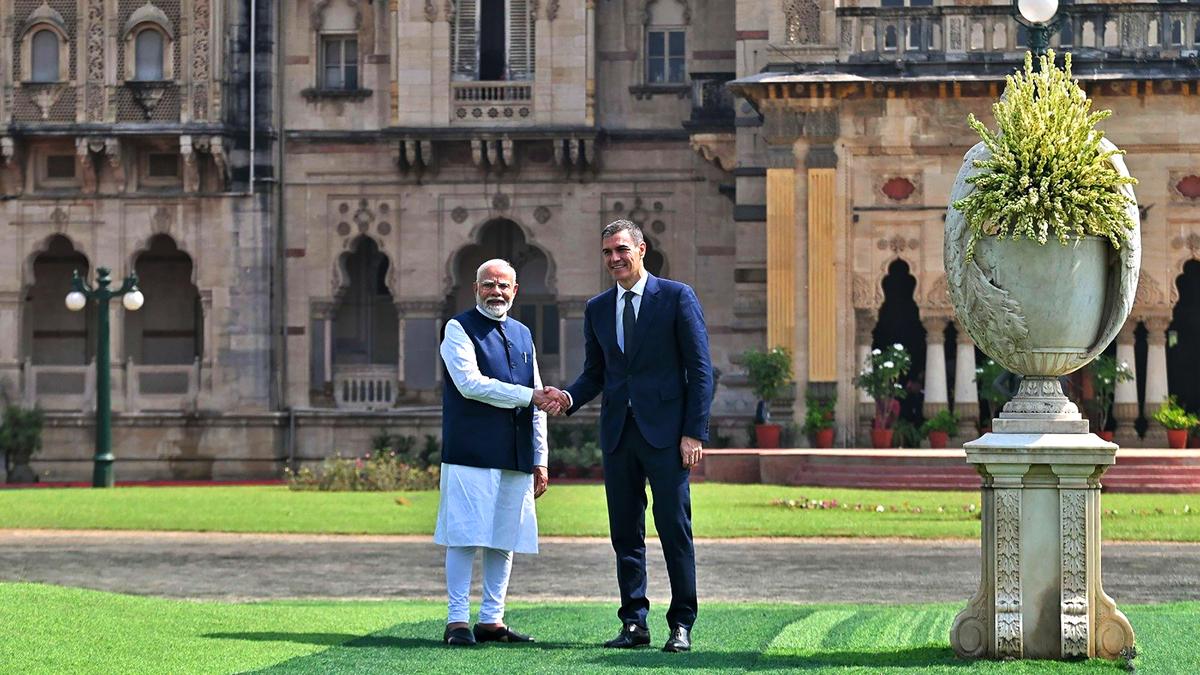 PM Modi, Spain PM Sanchez in Gujarat LIVE: Leaders inaugurate C-295 aircraft plant in Vadodara