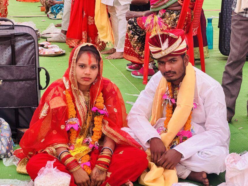 Chief Minister Kanya Vivah Yojana, 124 couples tied the knot, Minister in charge Dayaldas Baghel and MLA Rohit Sahu gave blessings