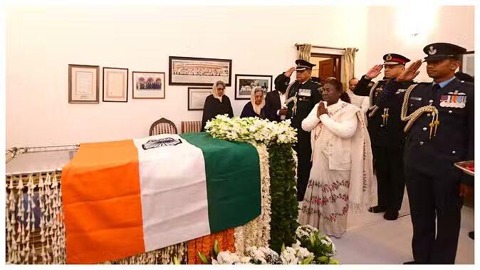 Manmohan Singh’s body will be brought to Congress headquarters tomorrow morning; people will be able to have a last glimpse