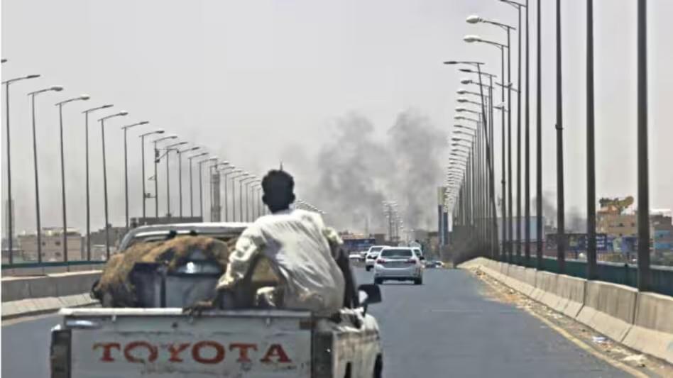 A fierce attack by a paramilitary group in a market in Sudan, 54 killed and 158 injured