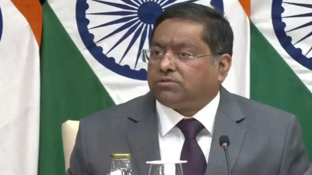 MEA on Iftar Invite From Pakistan High Commission: ‘Nimantran Ka Sweekar Karna Rishton Pe Nirbhar Karta Hain’