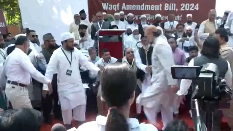 Mahmood Madani, Salman Khurshid, Imran Masood reached Jantar Mantar… Big protest by Muslim Personal Law Board against Waqf Bill