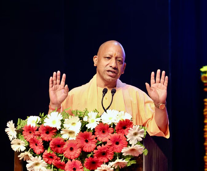 Free LPG Cylinder On Holi: Yogi government’s gift on Holi, 1.86 crore families got free gas cylinder