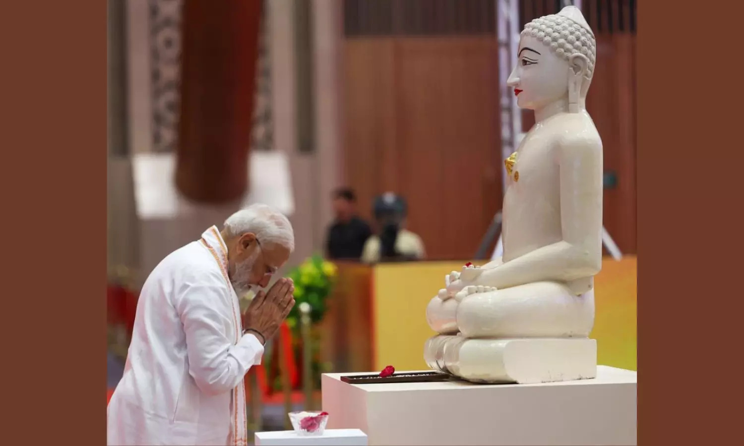 PM Modi pays tributes to Mahavir on his birth anniversary