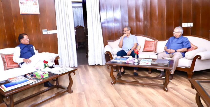 Proposal to set up Medanta Hospital and Varun Beverages plant in Chhattisgarh, investors met the Chief Minister Vishnu Deo Sai