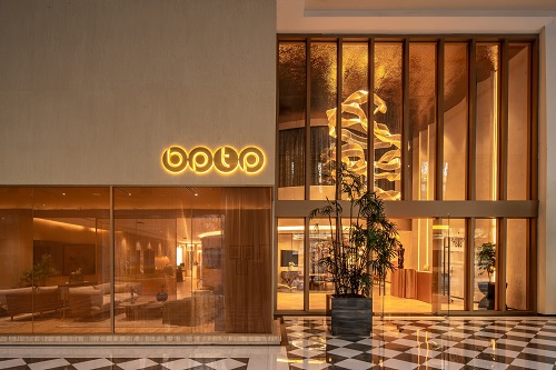 Design Excellence Redefined: BPTP Experience Center, Designed by Space Matrix, Wins Prestigious International Property Award