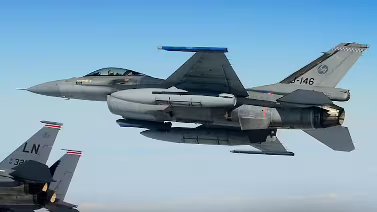 Will America jump into Israel’s war! Trump sent his fighter jets to the Middle East