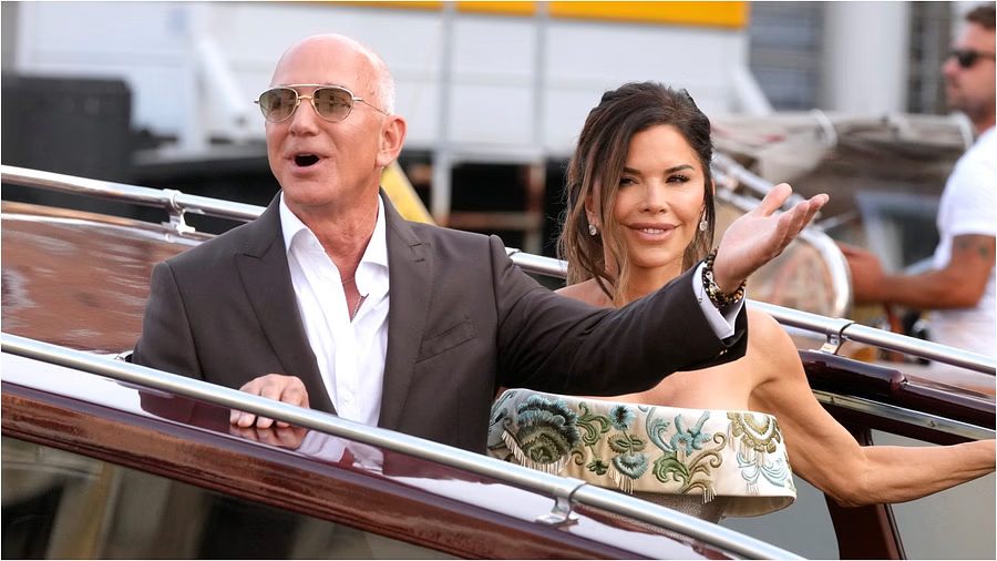 Jeff Bezos & Lauren Sanchez 450 crores spent, royal feast for 250 guests; Jeff Bezos’ second wedding in the headlines