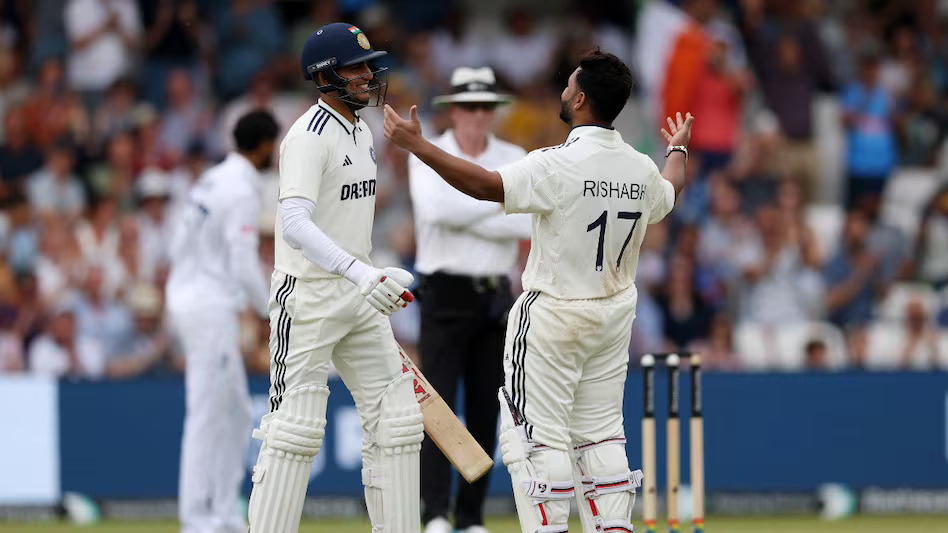 Ind vs Eng Test Live Score: Match delayed due to rain, India’s first innings ended at 471 runs; Stokes-Tong shines……