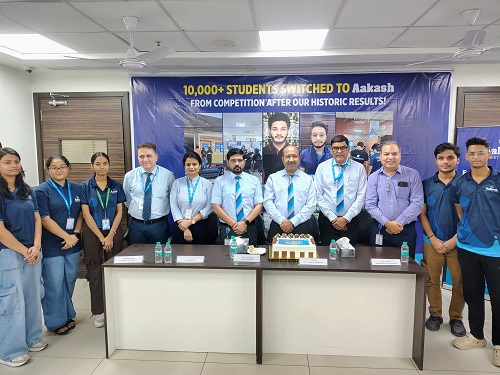 Setting a New Record: 10,000+ Students Join Aakash Educational Services Limited – The Home of Problem Solvers
