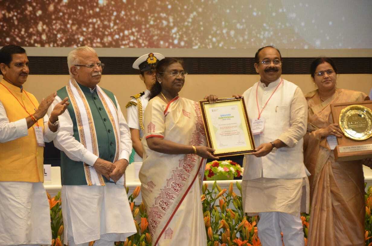Raipur recognised as a promising clean city of Chhattisgarh along with 2 other included in “Super Cleanliness League”!