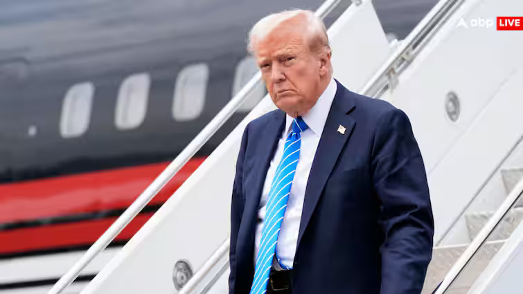 Such a big breach in Trump’s security! The plane was flying over the US President’s golf course; F-16 fighter jet chased it away