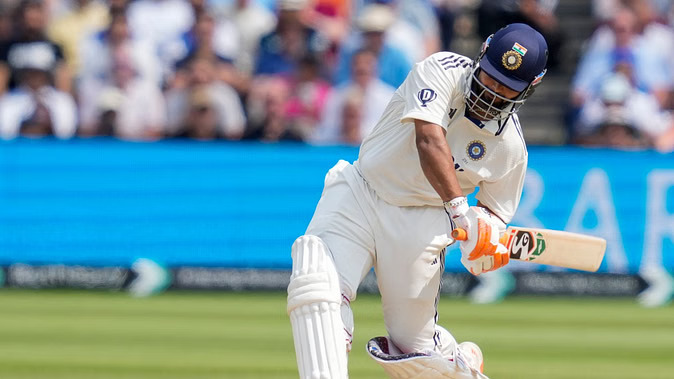 Ind vs Eng Live Score: Play ended on day one due to poor light, Jadeja-Shardul at the crease; India’s score 264/4