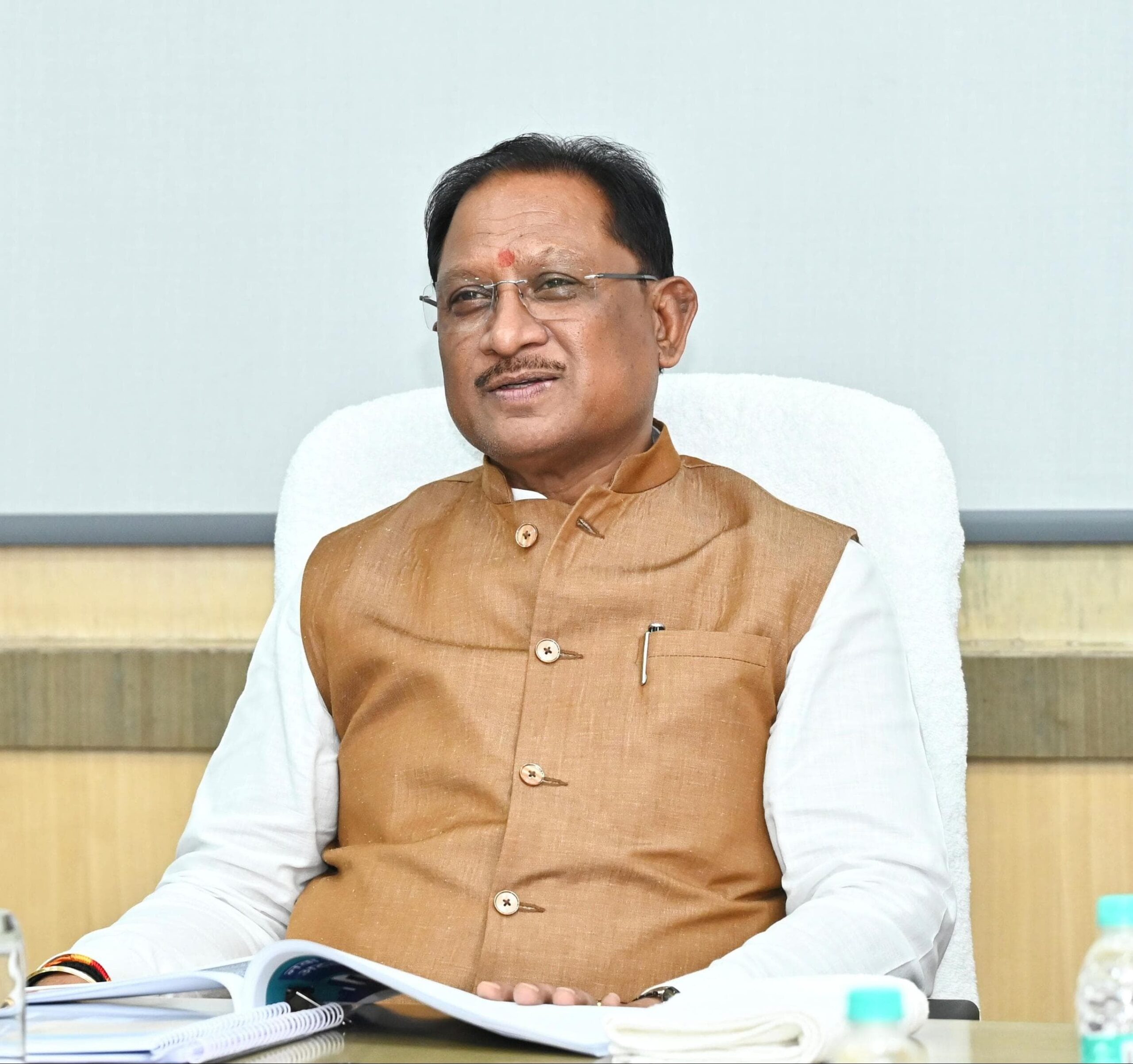 CM Taking a review meeting