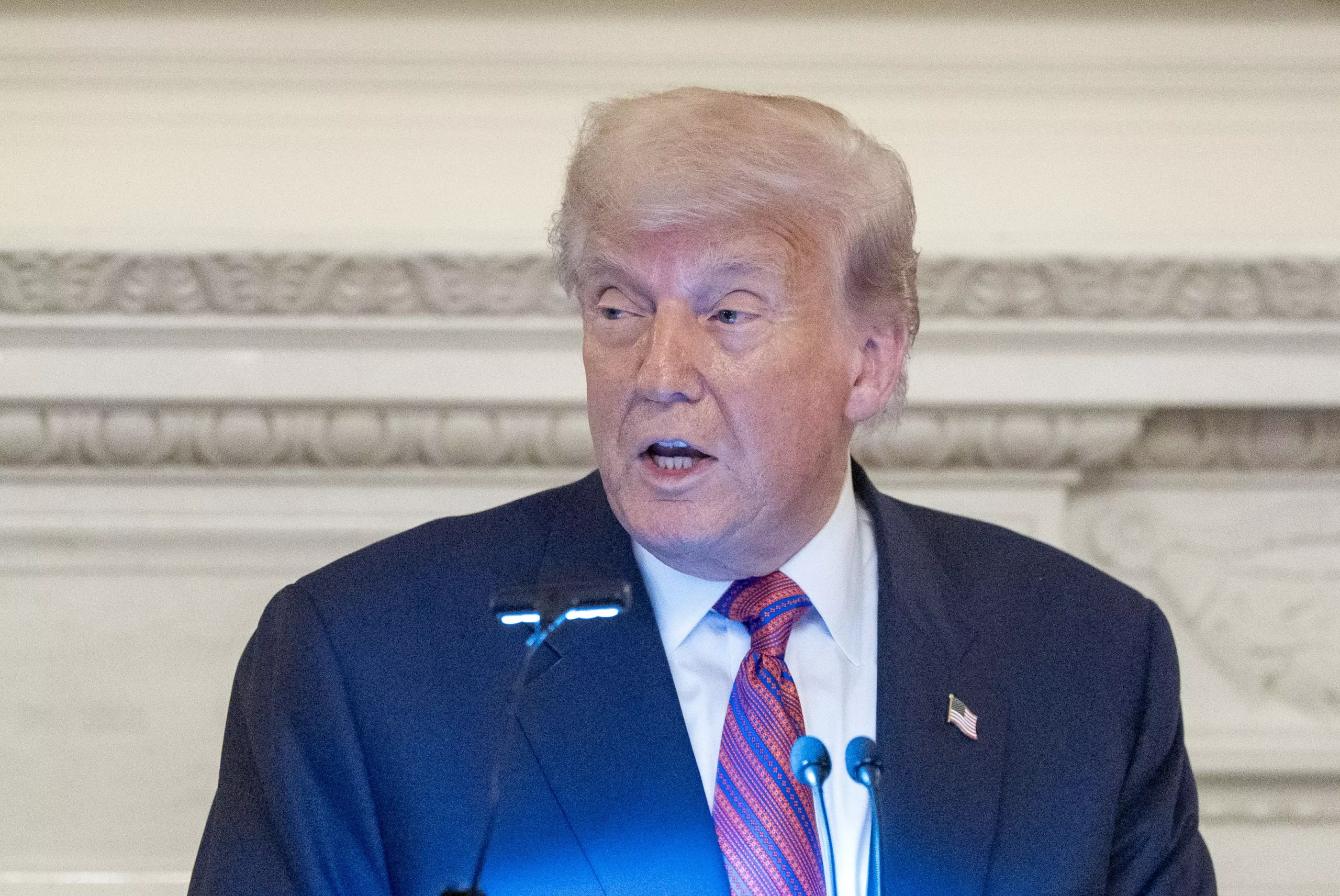 Trump Sues Murdoch, Wall Street Journal Over Reporting on Epstein Ties