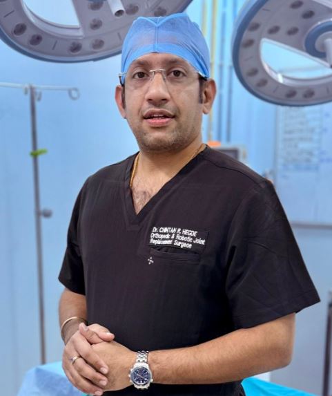 Advancing Knee Replacement: Dr Chintan Hegde performs India’s First Knee Replacement Surgery with Evolution NitrX&trade; Medial-Pivot Knee System