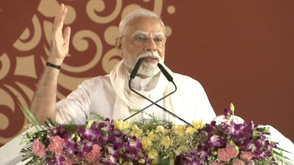 ‘India is going to become the third largest economy of the world’, PM Modi’s statement came after Trump’s ‘dead economy’ comment