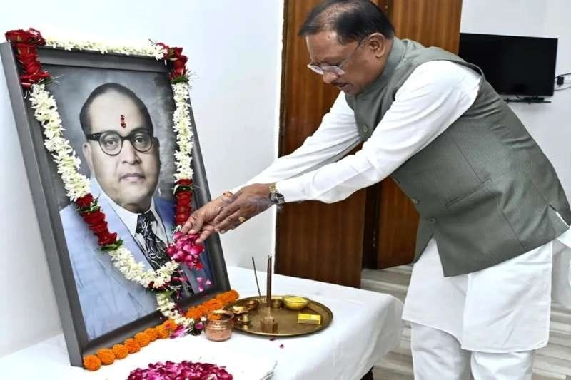 Chief Minister Vishnu Deo Sai pays tribute to Babasaheb Dr. Bhimrao Ambedkar on his death anniversary.