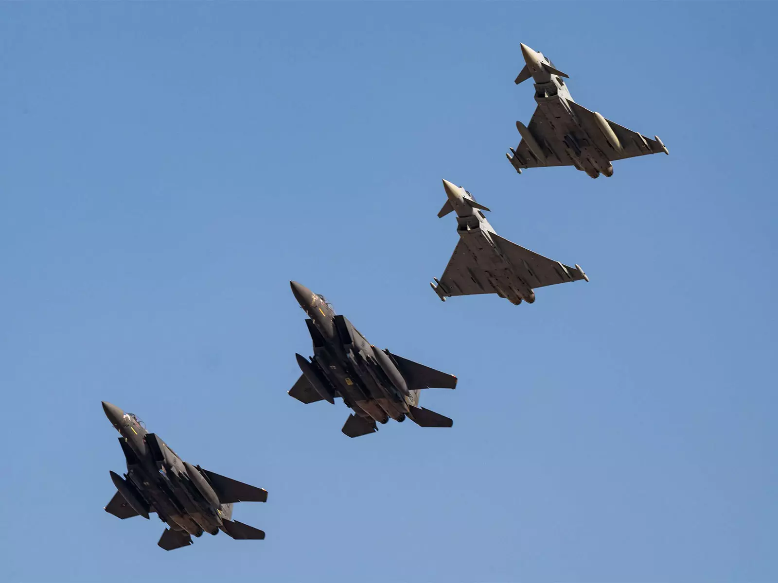 US Kills Al-Qaeda-Linked Leader Tied to Deadly ISIS Ambush in Syria