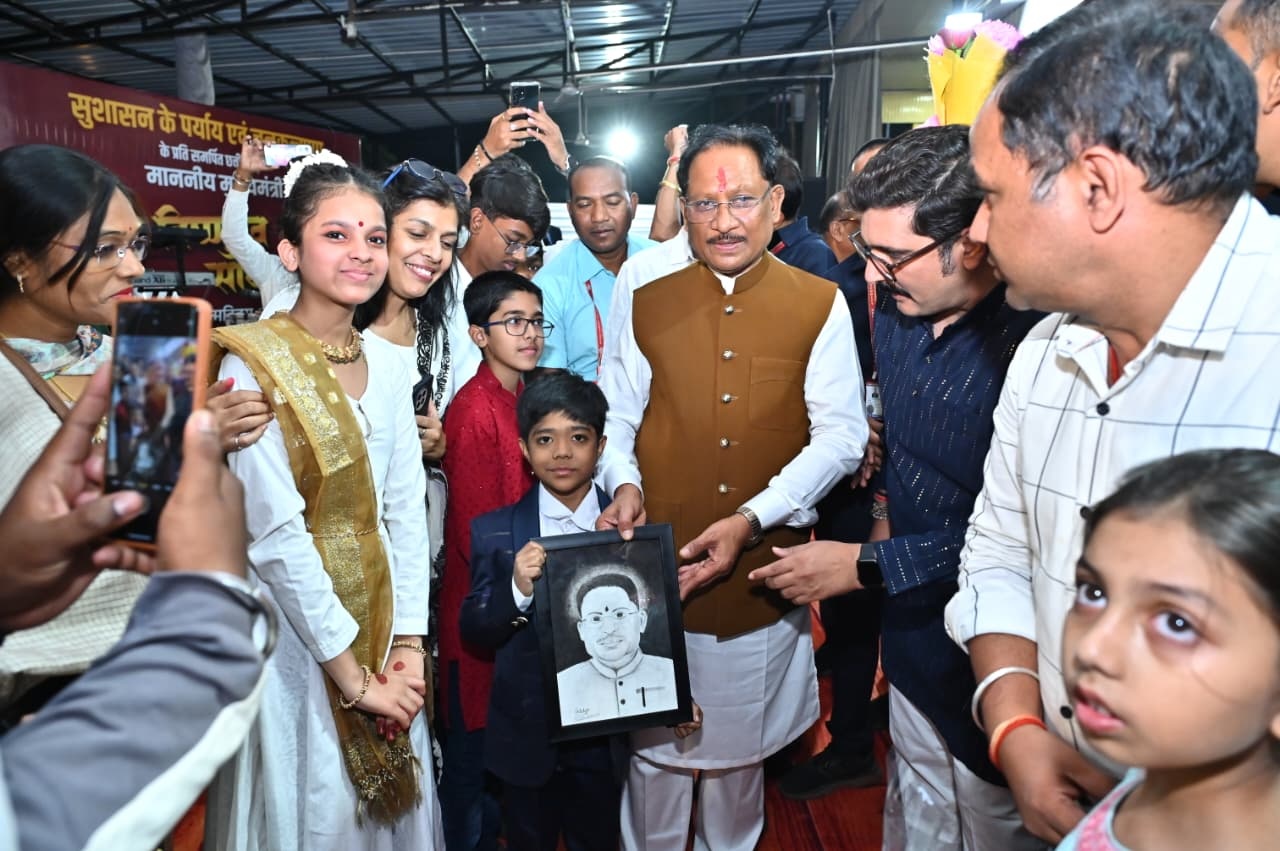 Chief Minister Vishnu Deo Sai receives warm wishes from the public, Chief Minister’s residence becomes a center of celebration on his birthday