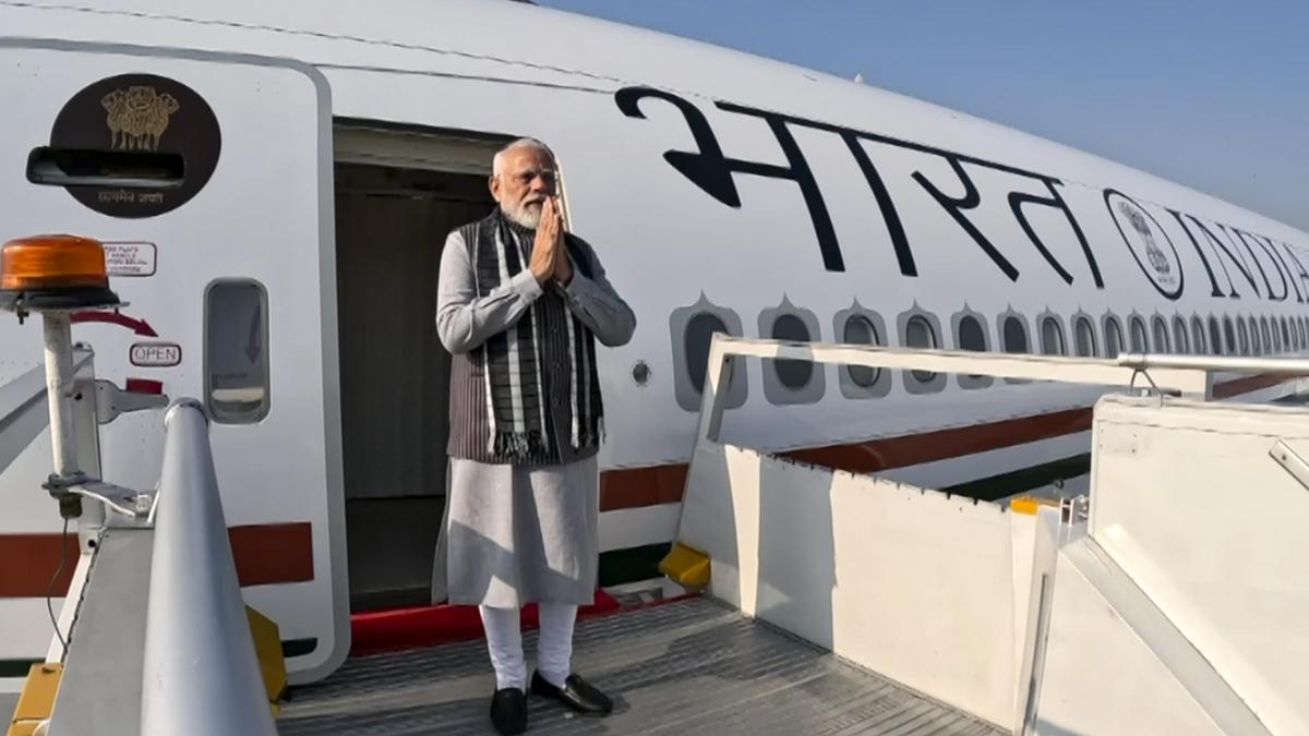PM Modi Israel Visit: Before leaving for Israel, PM Modi said, the partnership between the two countries is strong and strategic