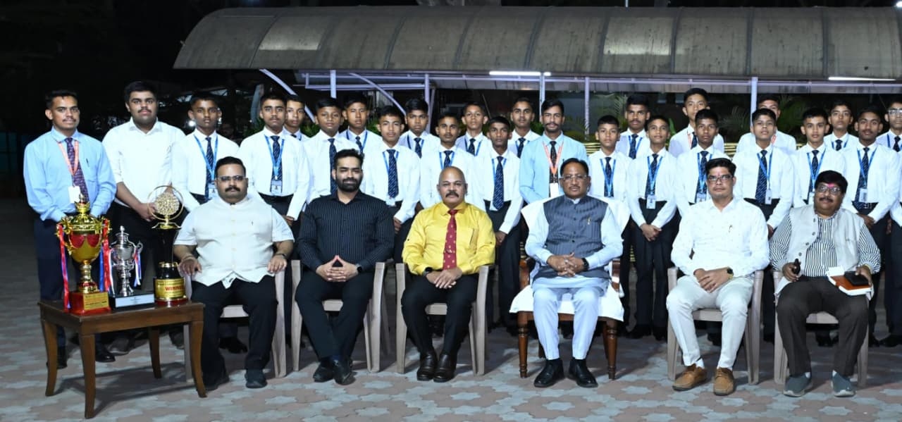 Students of The Great India Sainik School Secure Third Place in National Military Pipe Band Competition; Chief Minister Sai Congratulates