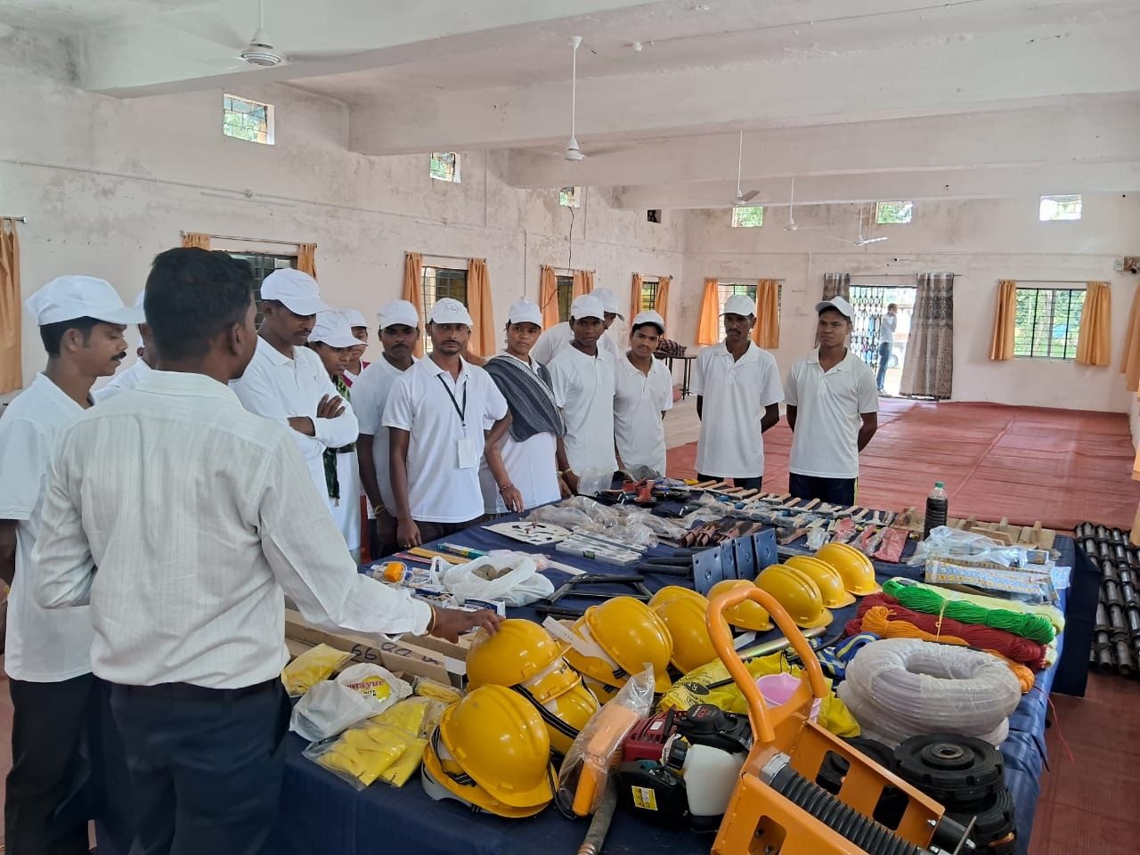 Once a Gun, Now Employment ( Feature)