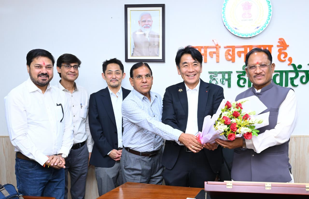 Japanese Delegation Pays Courtesy Visit to Chief Minister Vishnu Deo Sai