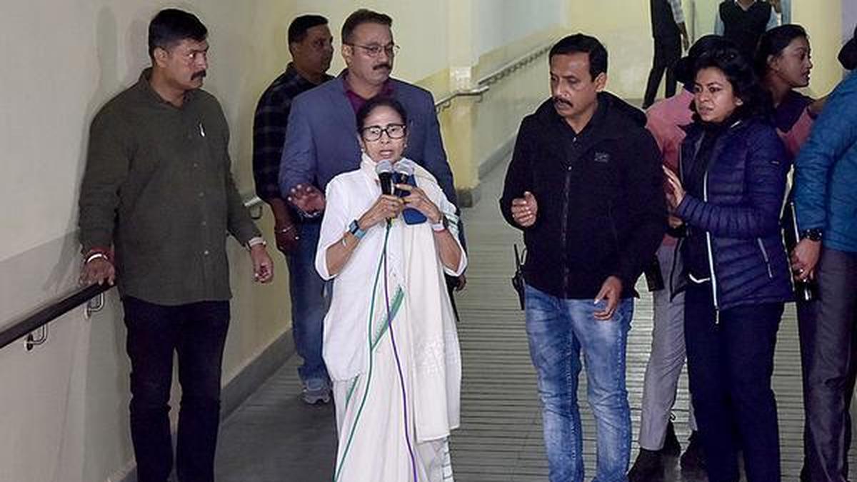 Chief Minister walking into an ongoing ED raid is not a Centre-State dispute, Supreme Court says