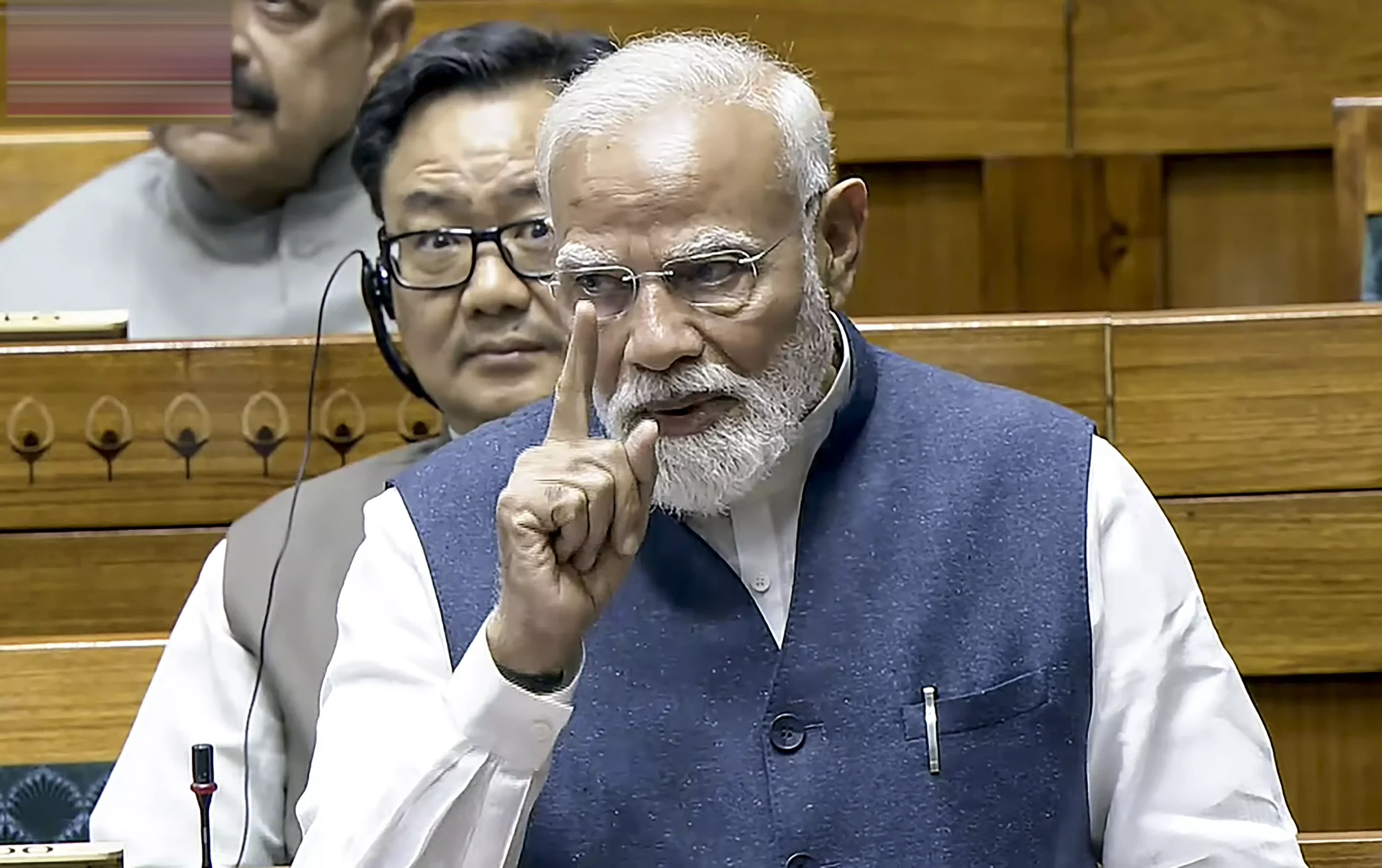 PM Urges Opposition Not to Politicise Women’s Quota Law