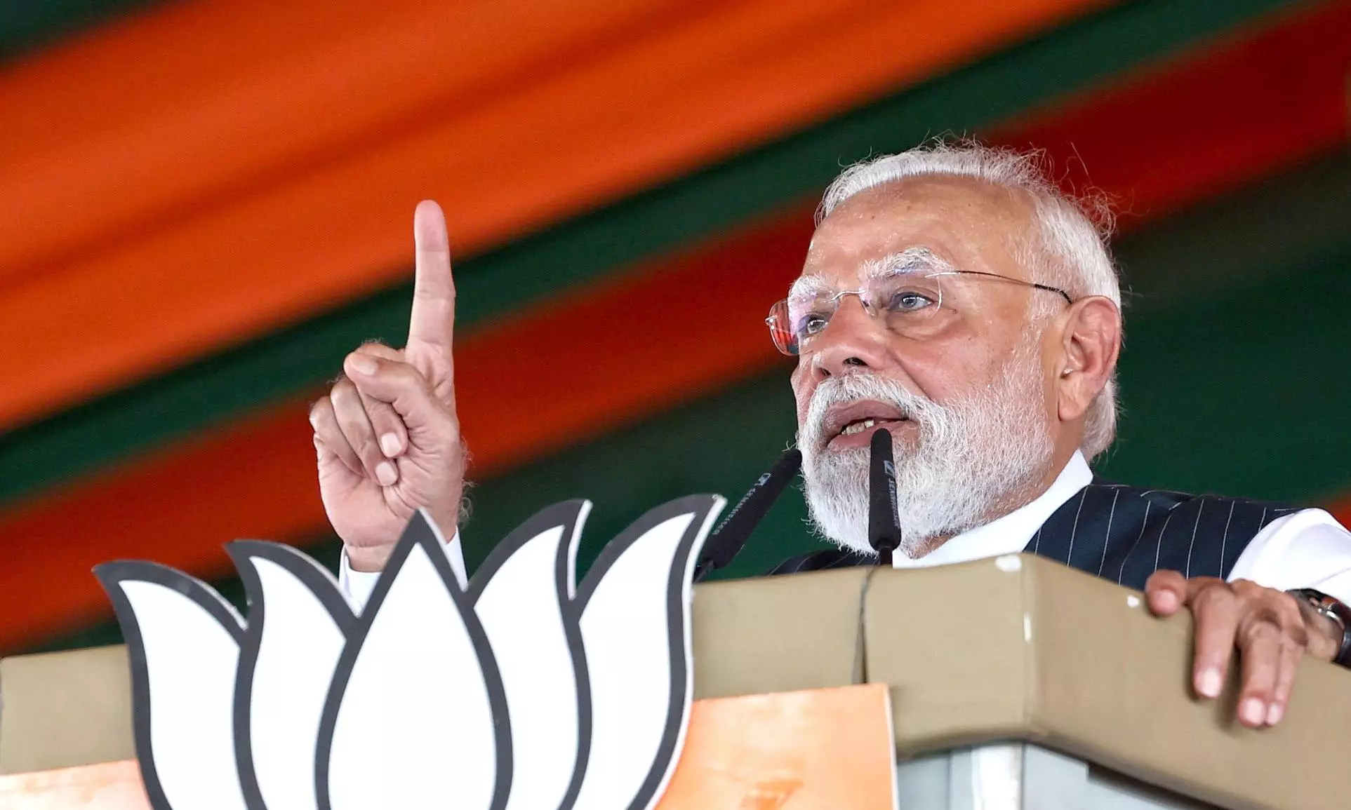 Last Chance to Surrender: PM Warns TMC ‘Goons’ at West Bengal Rally