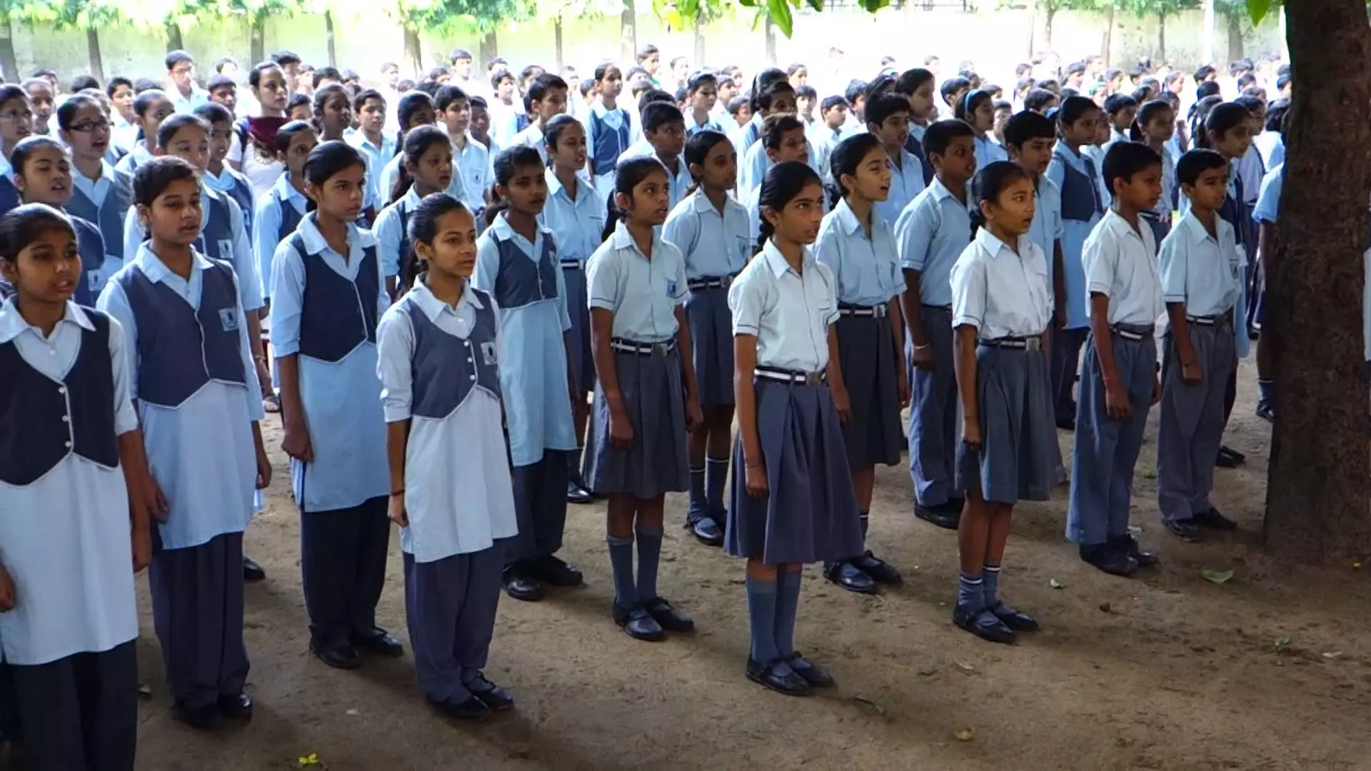 Singing Vande Mataram Is Mandatory In Morning Session Schools : Bengal Govt