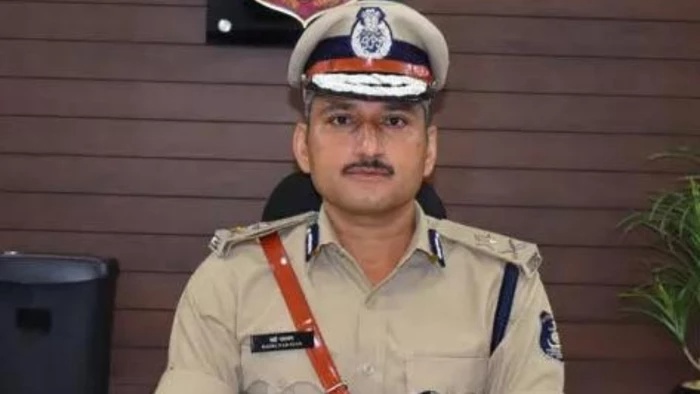 Reshuffle in Chhattisgarh Police: Senior IPS  Badrinarayan Meena gets Bastar Command