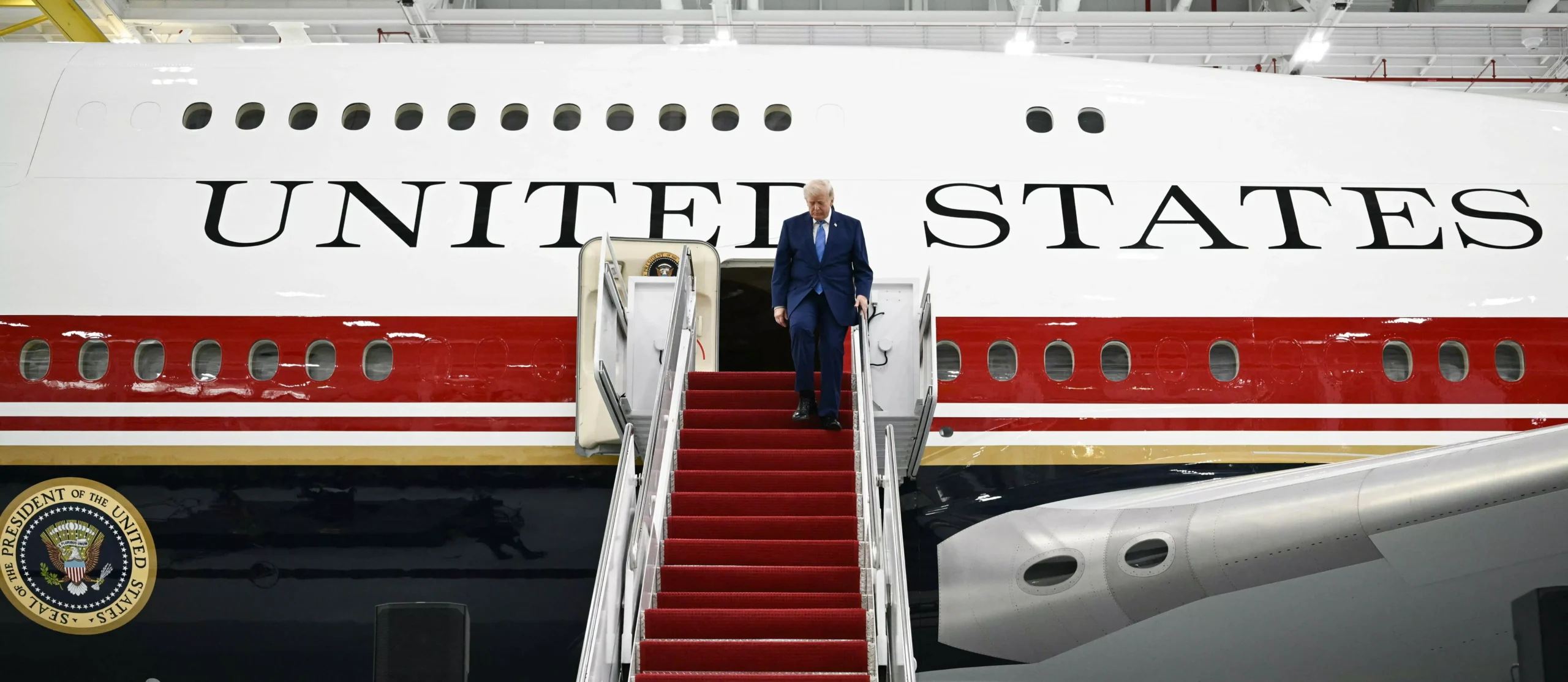Trump Unveils New Air Force One, a Gift from Qatar