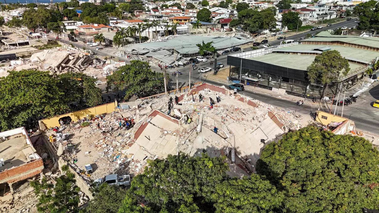 Frustration Grows in Venezuela as Earthquake Death Toll Reaches 1,430