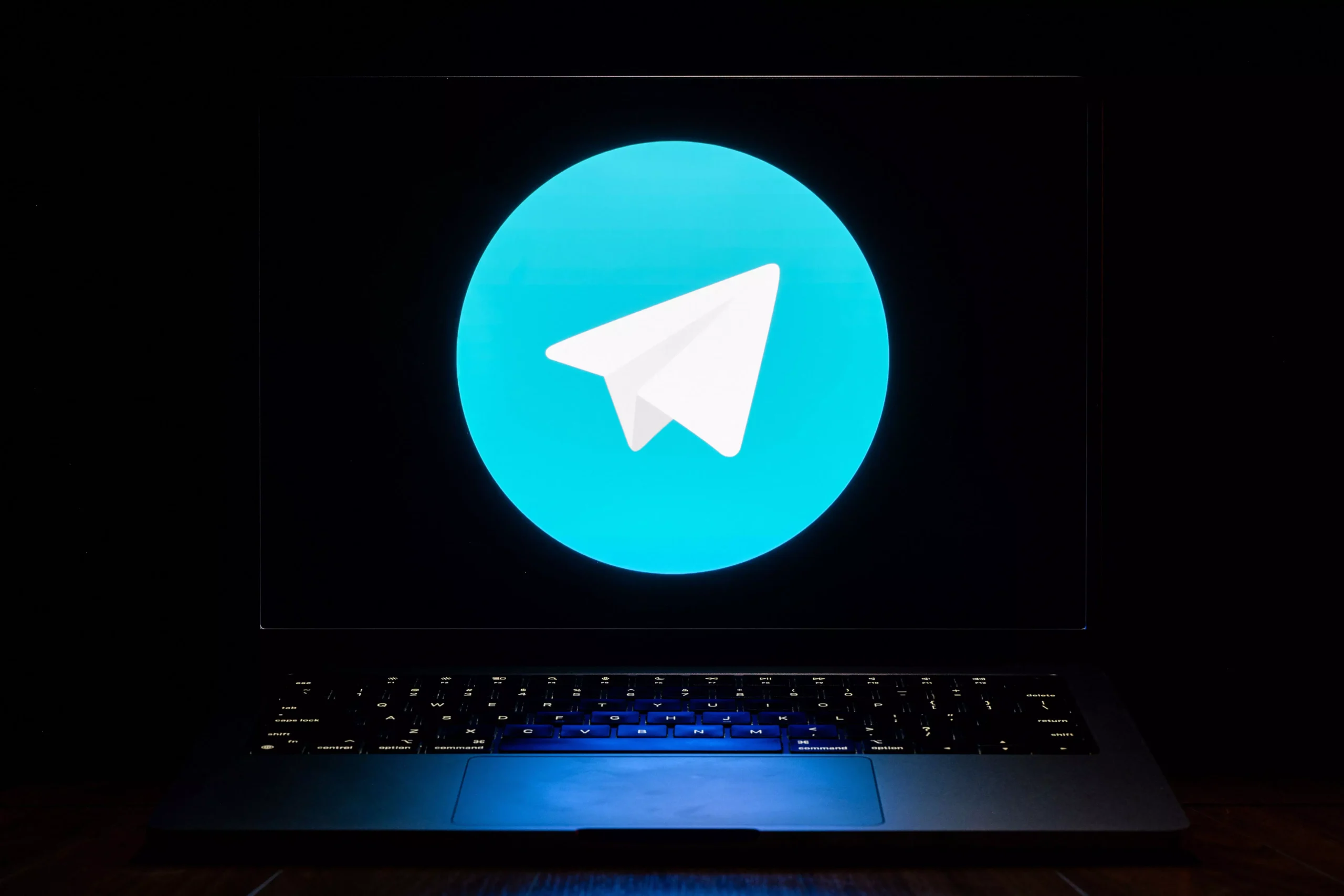 After WhatsApp, IT Ministry Sends Notice to Telegram, Signal Over Username Feature