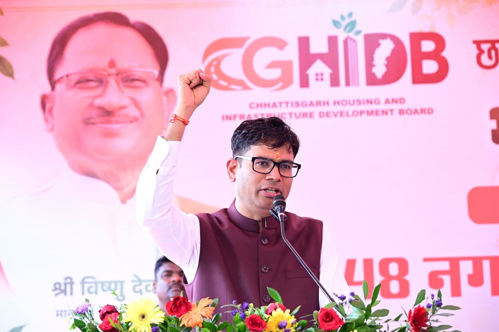 OP Chaudhary Pushes Demand-Based Housing, Quality Standards as Naya Raipur Expands