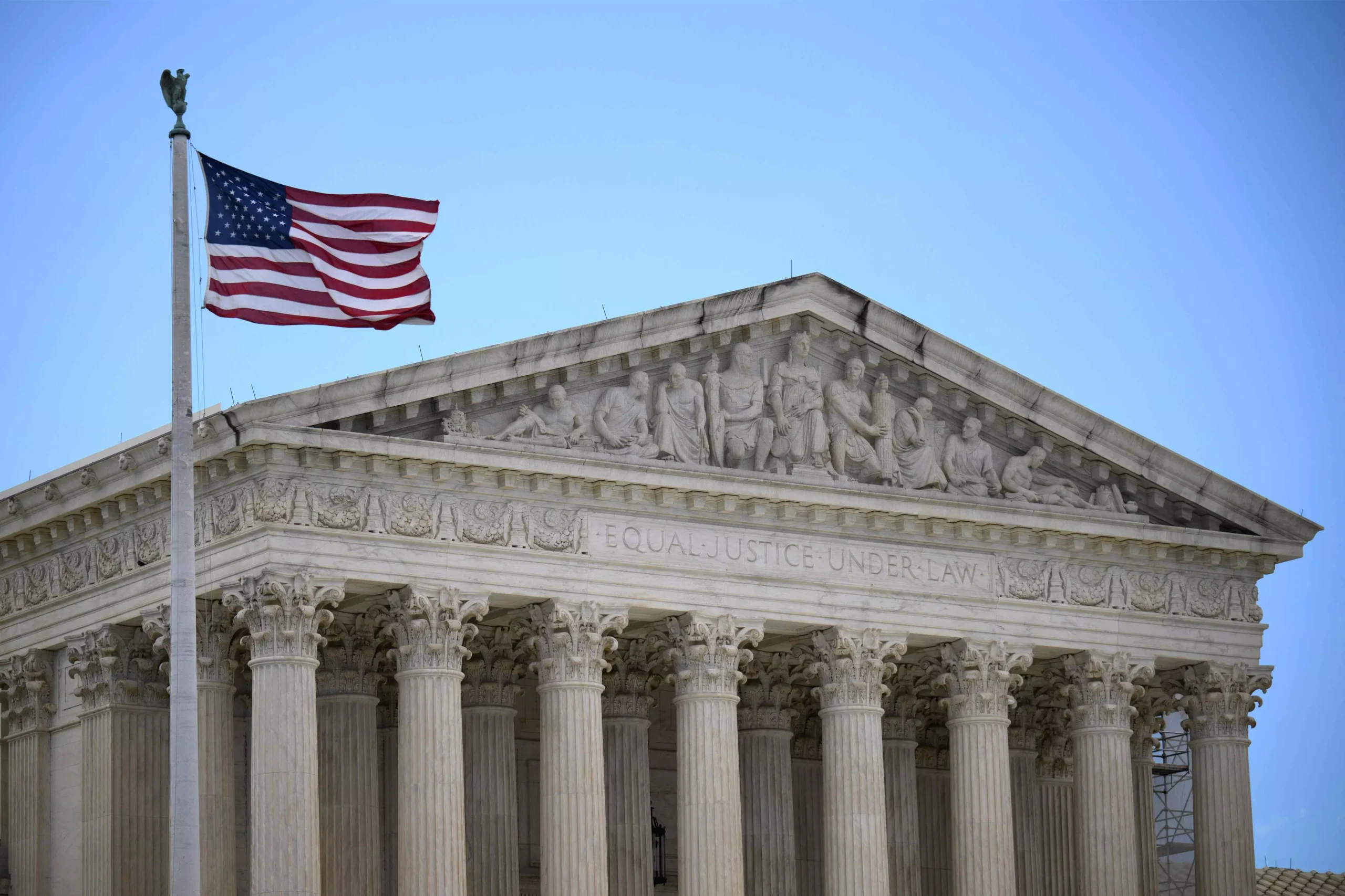 US Supreme Court Clears Way for Third-Country Deportations, Will Hear Case in December