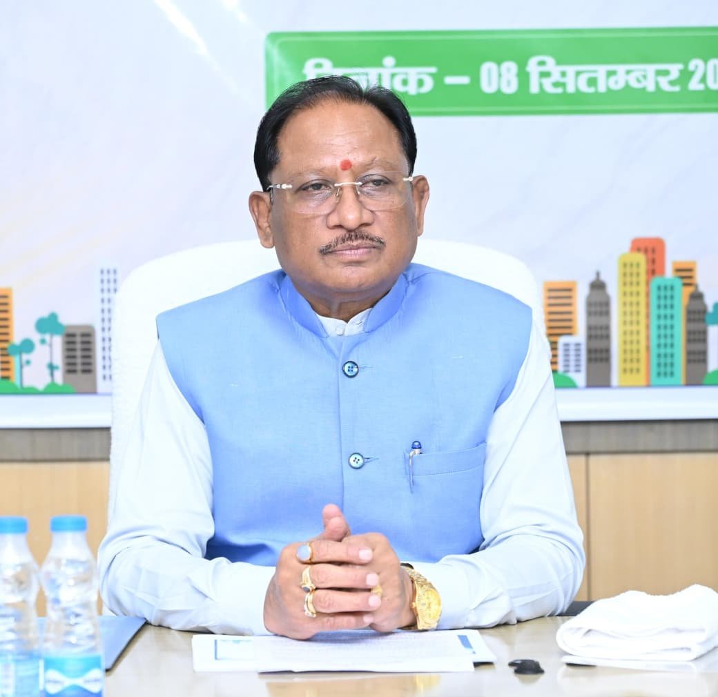 CM Sai Pushes Faster Urban Development, Sets Deadline for 240 E-Buses in Four Chhattisgarh Cities