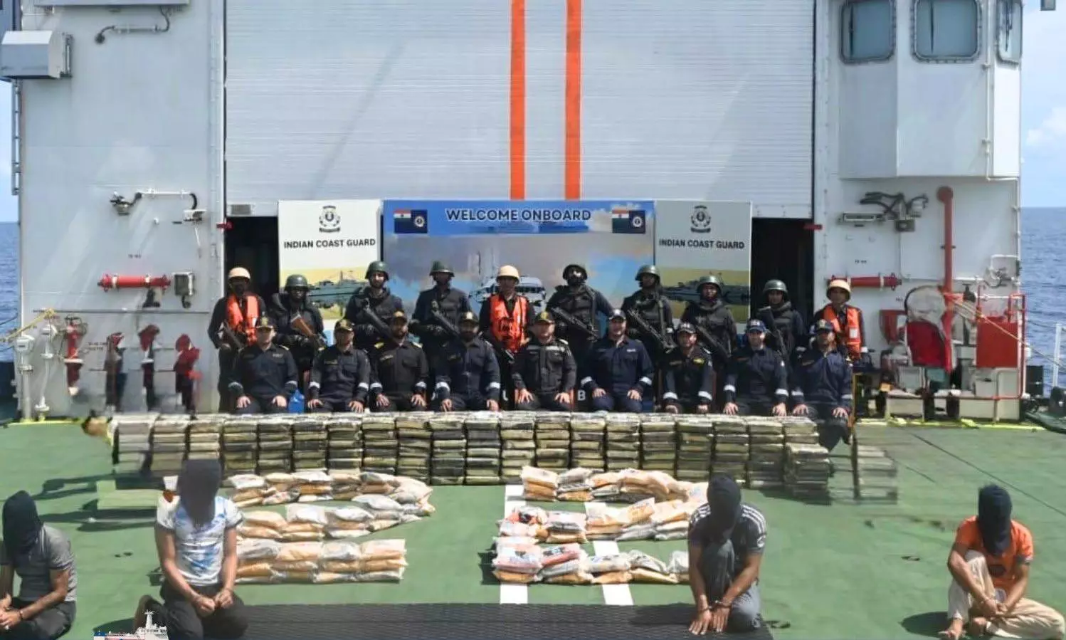 Coast Guard Seizes 526 Kg Narcotics Worth Over ₹3,000 Crore, Five Pakistani Crew Held
