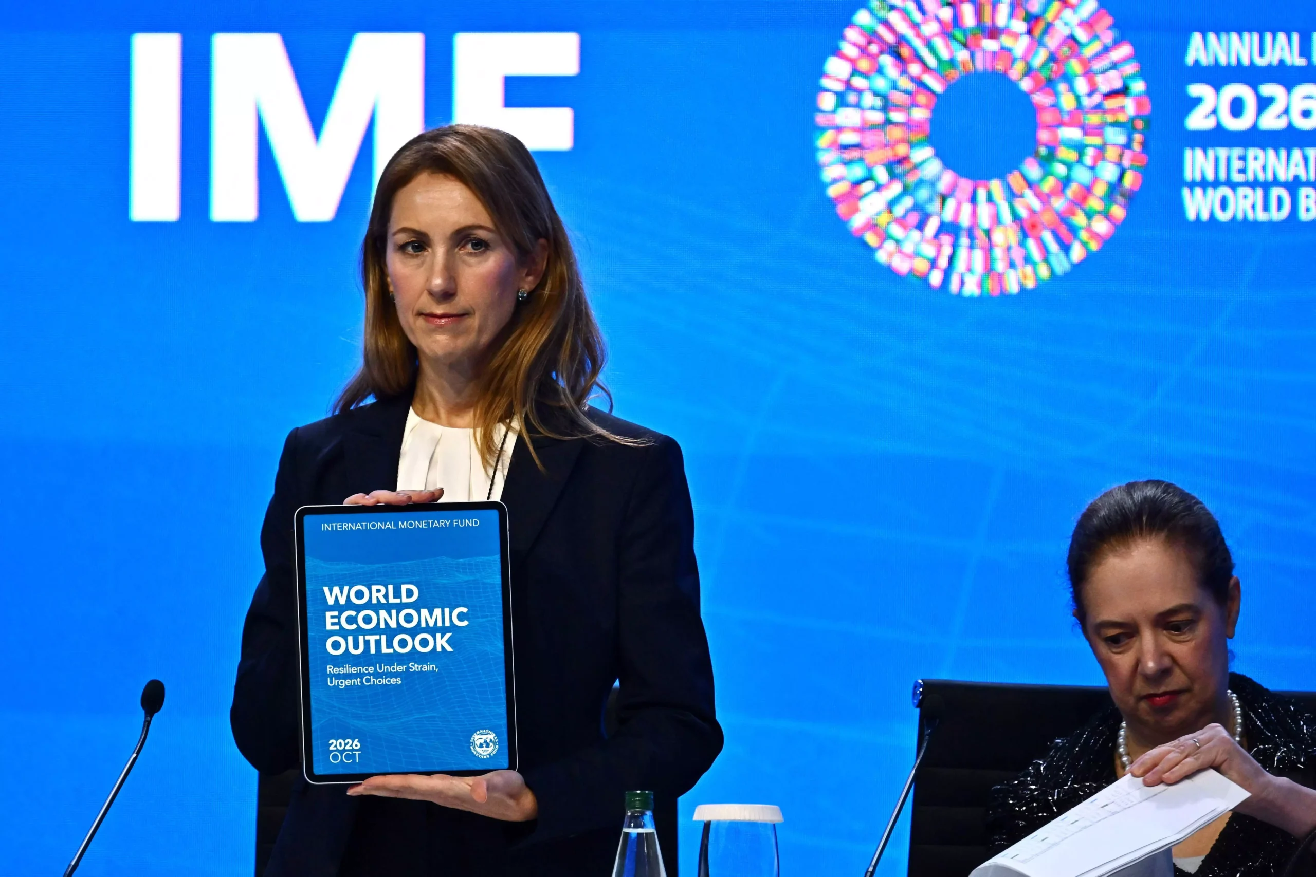 IMF Forecasts 7% Growth for India in FY27 and FY28, Warns Global Economic Resilience Is Becoming Fragile