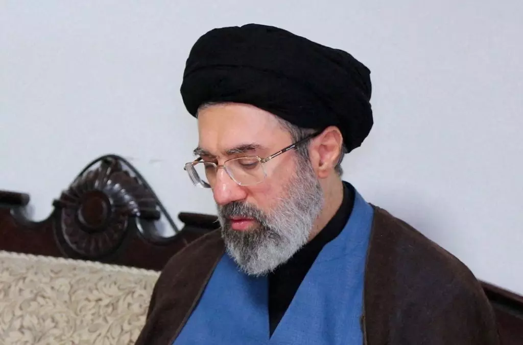 Mojtaba Khamenei Calls for End to Iran’s ‘Neither War Nor Peace’ Situation