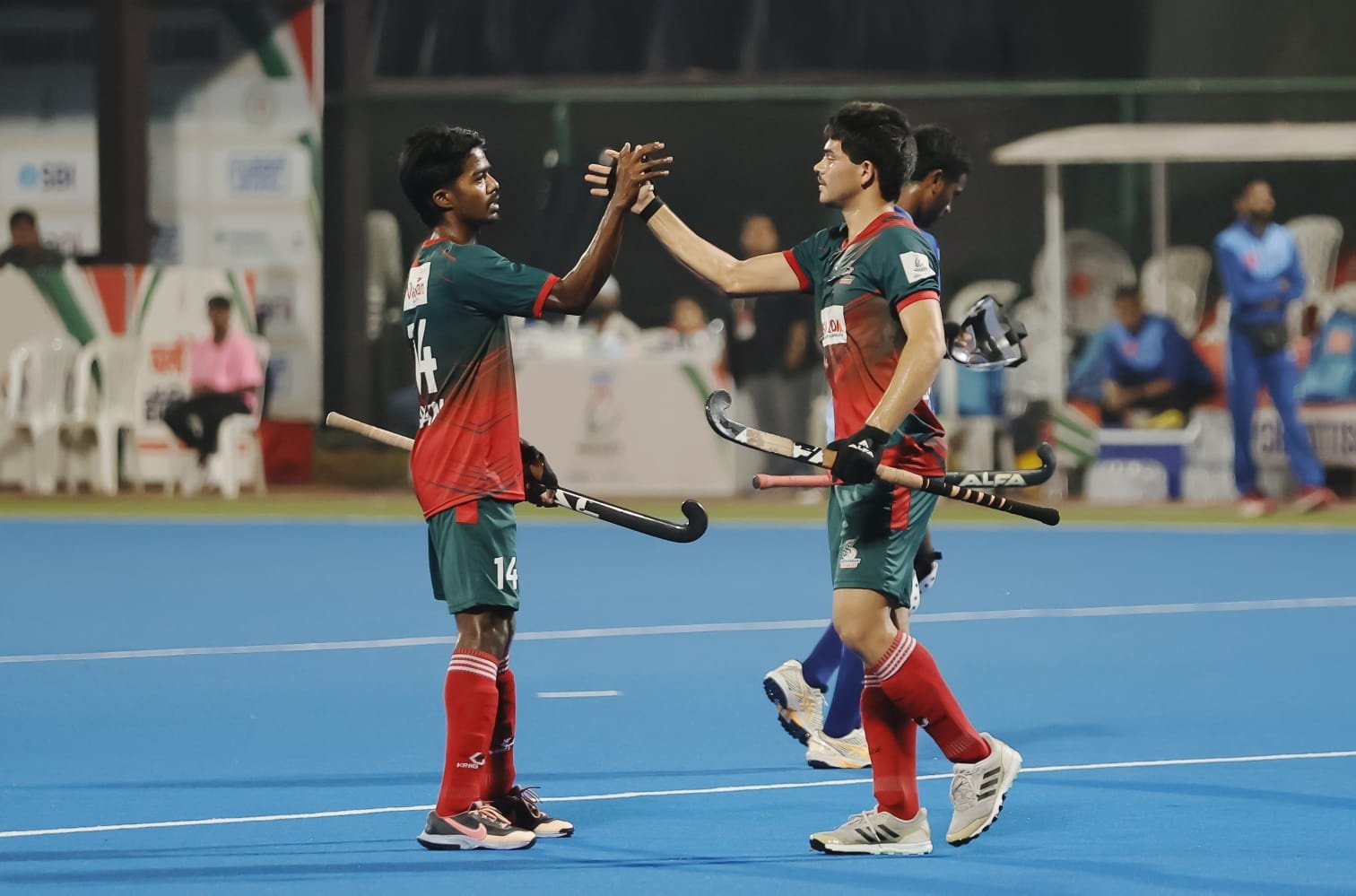 Shahrukh and Ashish Purti Power Sanskardhani Strikers to First Win, Beat Capital Royals 4–2